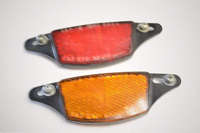CAT EYE RR-220 BMX ROAD TOURING BICYCLE RED AND AMBER SPOKE MOUNT REFLECTORS SET