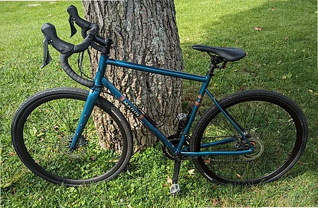 Marin Nicasio 2, New(ridden once), 56cm, 700c tires, Satin Blue/Green Bike
