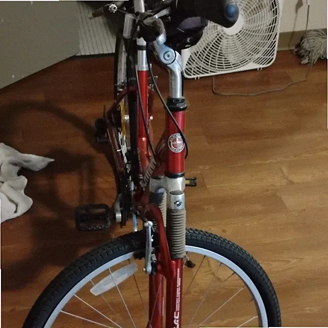 Schwinn 26" Red Hybrid Bike Front Suspension Kickstand Reflectors Flat Bar Steel